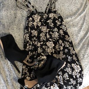 Black and white short flower dress